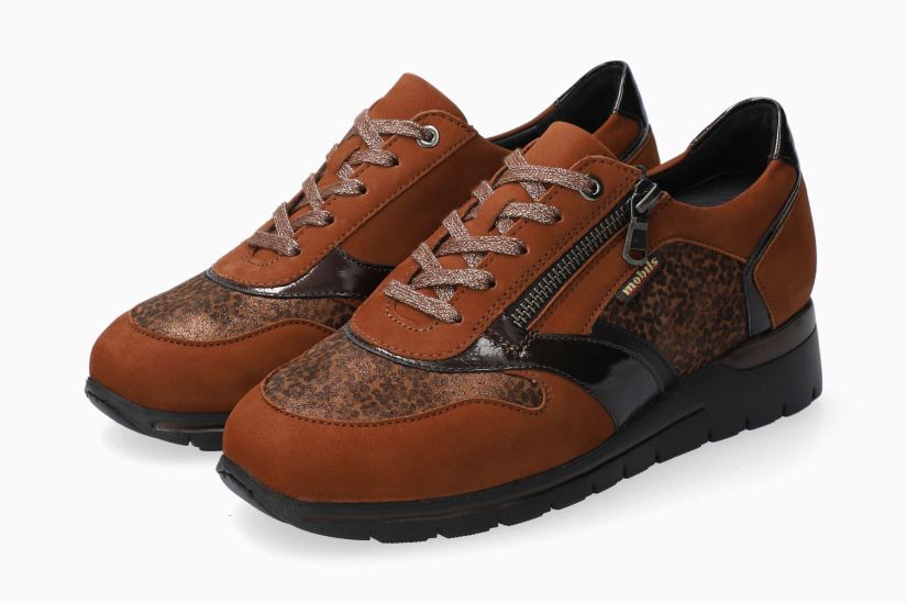 Ereen-Mobils-woman-casual-shoes-nubuck-lather-in-brown-color-comfortable-wide-fit-Mephisto-5143370