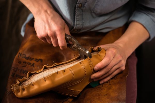 mephisto-handmade-shoes-made-by-master-shoemakers-online-shop